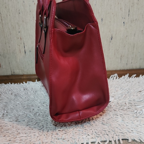 Christian Lacroix Red Quilted Handbag - Picture 3 of 9